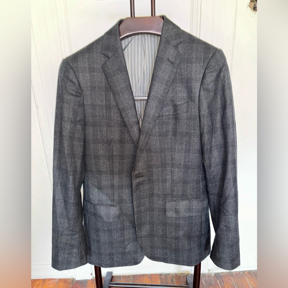 Banana Republic Gray Plaid Wool Sport Coat